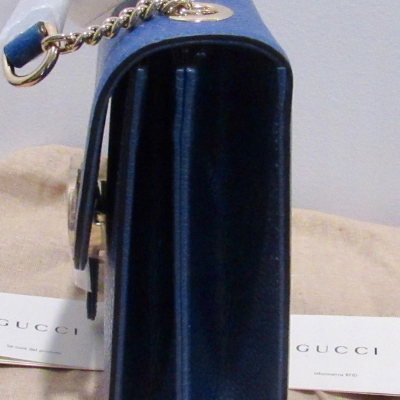 NWT GUCCI $3200 Dollar GG clasp Medium pebbled leather shoulder BAG Blue w cards - Picture 5 of 8